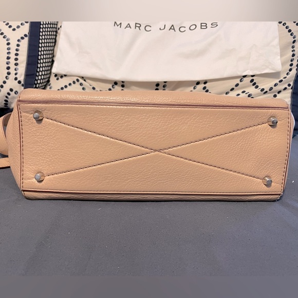 Marc Jacobs Blush Handbag - Picture 4 of 7